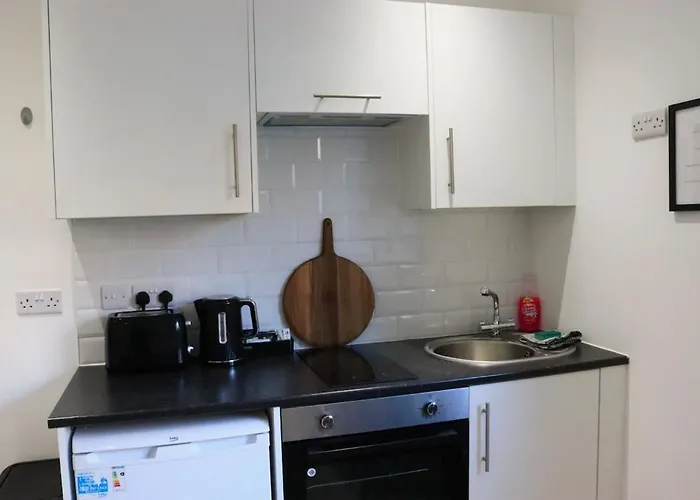 Flat 22 10 St Johns Road